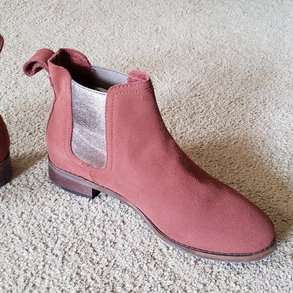 Ella Muscat Suede Chelsea ankle boots - Picture 8 of 16